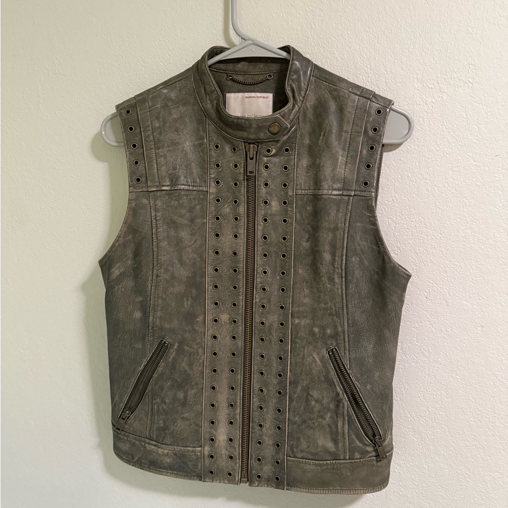 Banana Republic Heritage Lamb Leather Grommet Moto Vest S